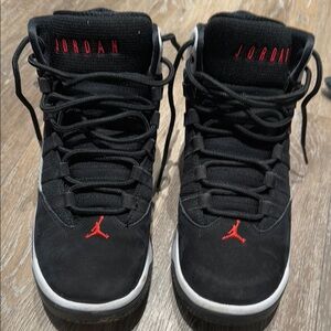 Jordan Men's Black Sneakers
